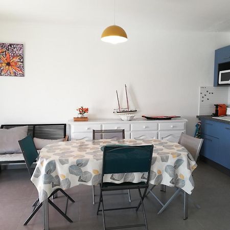 Superbe Appartement Avec Vue Sur Mer Et Port, Parking Prive Saint-Pierre-la-Mer  Екстер'єр фото