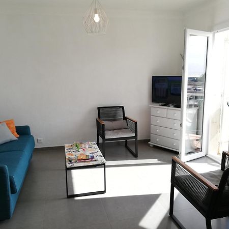 Superbe Appartement Avec Vue Sur Mer Et Port, Parking Prive Saint-Pierre-la-Mer  Екстер'єр фото